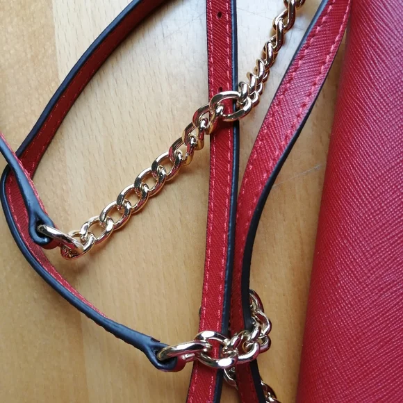 Michael Kors Jet Set Wallet Crossbody